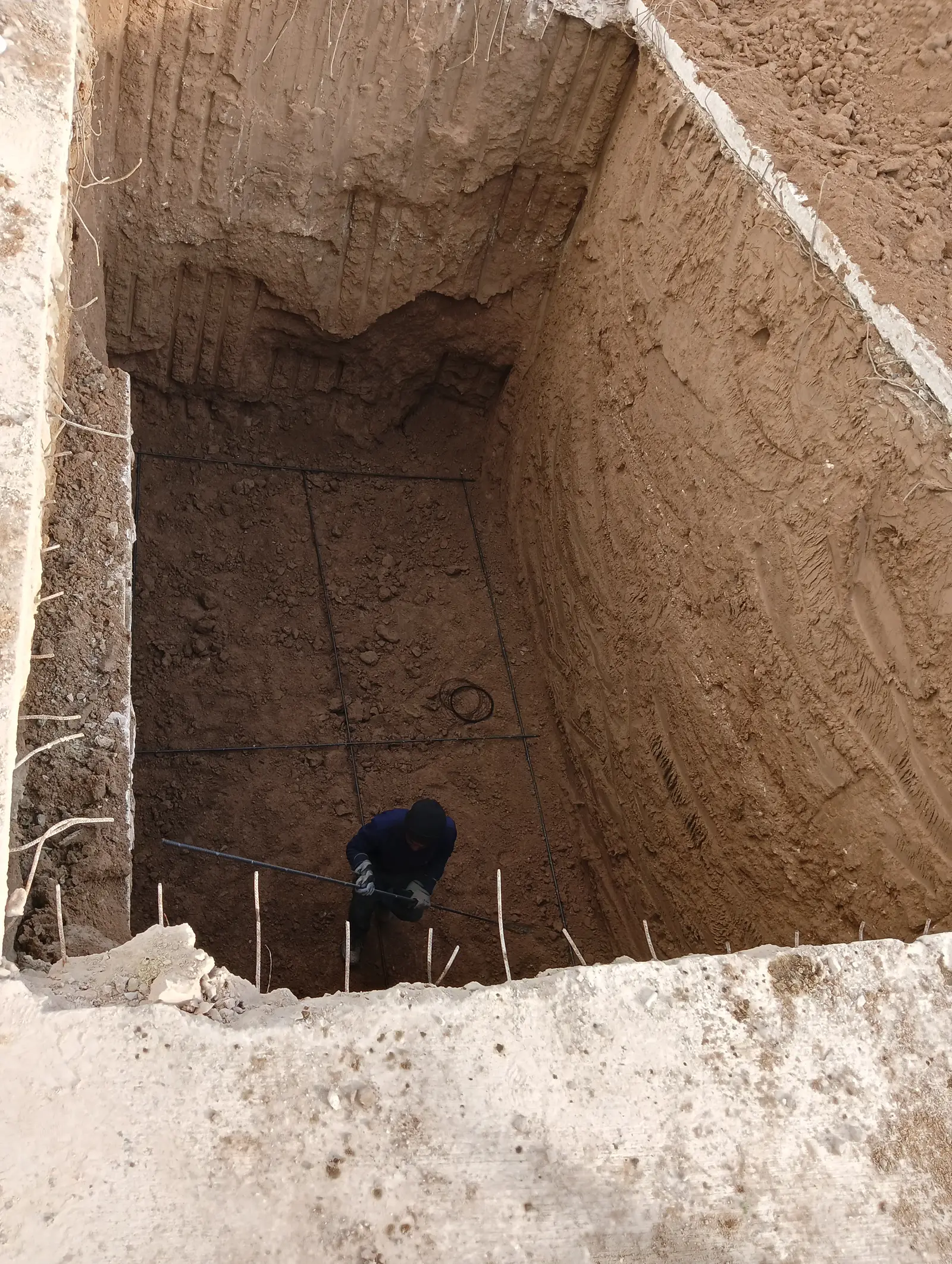 Temel Düzenlemesi ve Hafriyat saha çalışması, görsel 1